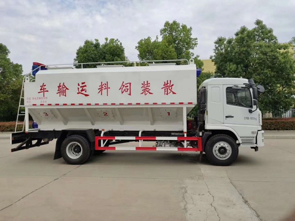 神绿SLV5182ZSLSX饲料车（陕汽轩德20方）