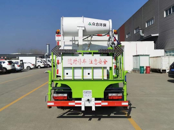 东风小多利卡抑尘车