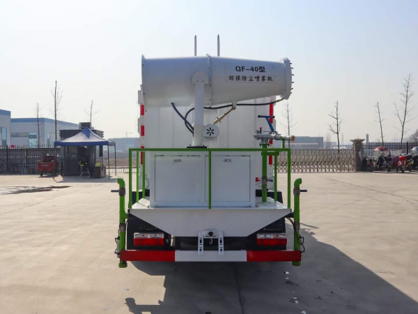 东风大多利卡9吨雾炮车